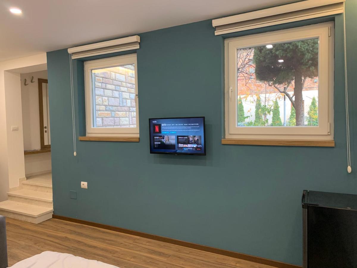 Vila Topciu Pogradec Ngoại thất bức ảnh