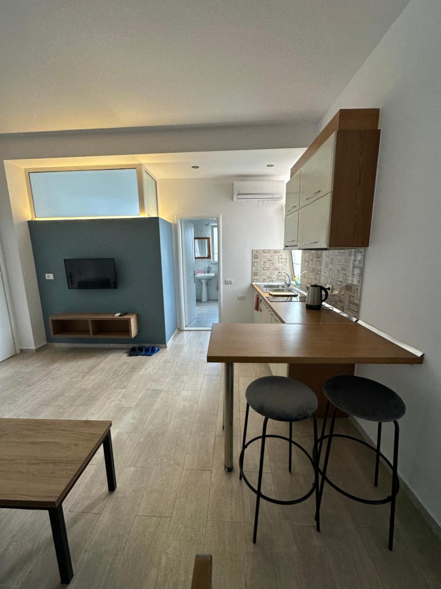 Vila Topciu Pogradec Ngoại thất bức ảnh
